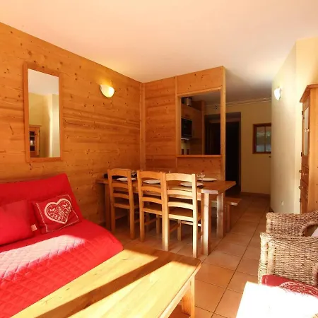 T2 Avec Coin Montagne, Proche Pistes Et Commerces, 6 Couchages, Terrasse, Serre Chevalier - Fr-1-330e-104 Apartamento
